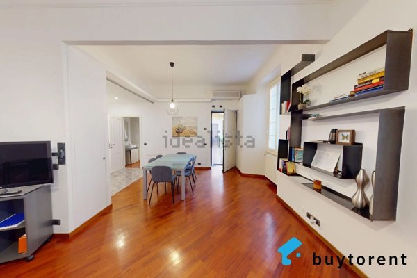 appartamento in vendita a Milano in zona Porta Venezia