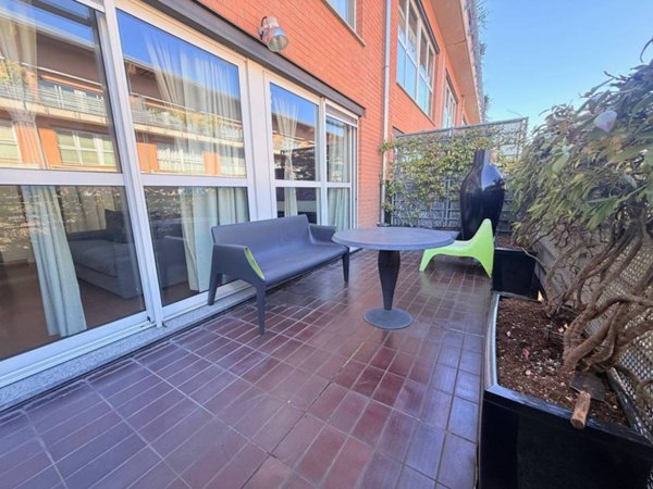 appartamento in vendita a Milano in zona Barona