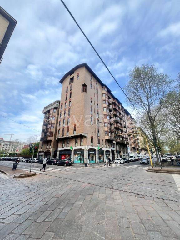 appartamento in vendita a Milano in zona Lambrate