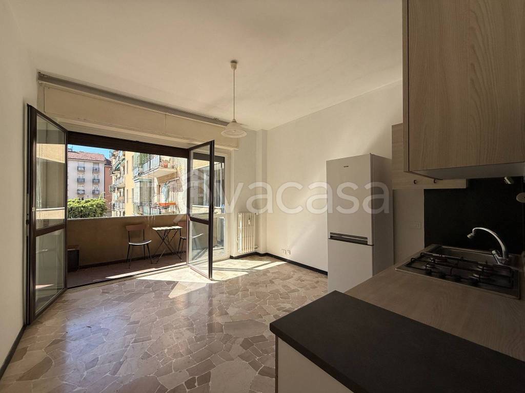 appartamento in vendita a Milano in zona Forlanini