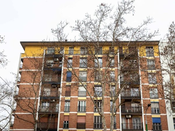 appartamento in vendita a Milano in zona Piazzale Lodi