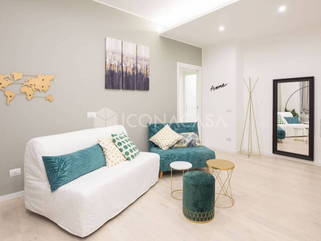 appartamento in vendita a Milano in zona XXII Marzo