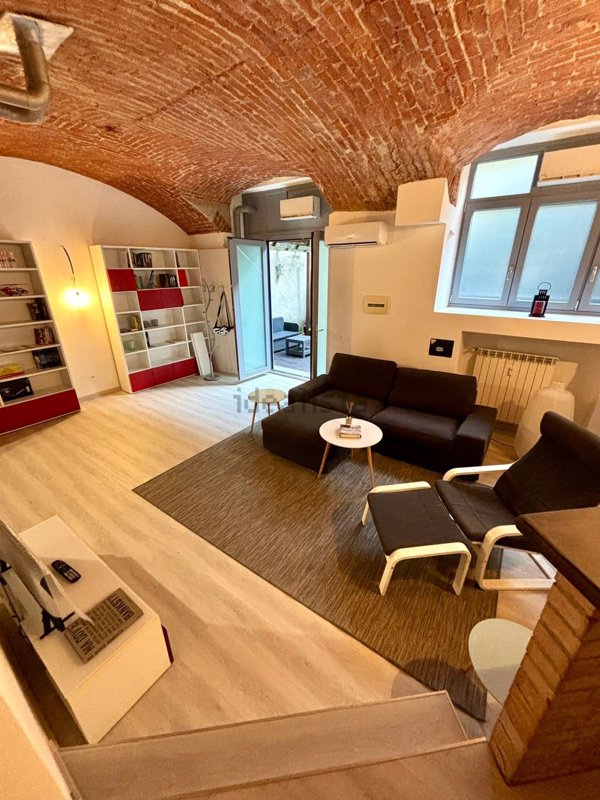 appartamento in vendita a Milano in zona Città Studi