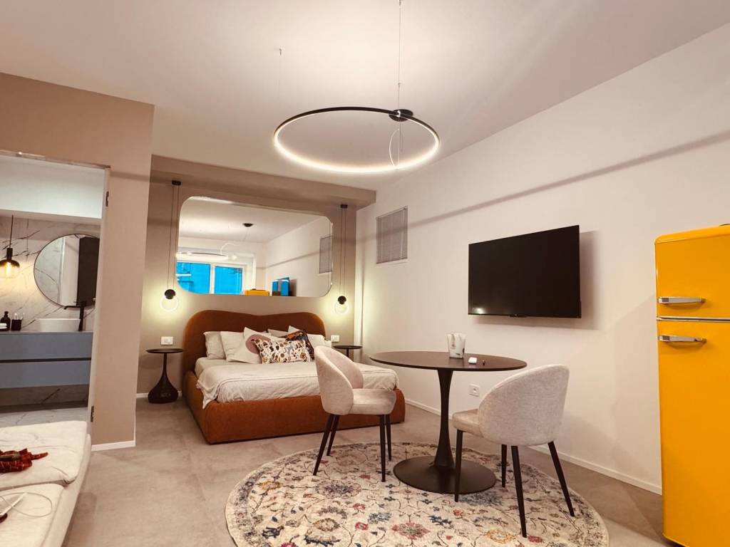 appartamento in vendita a Milano in zona Lambrate