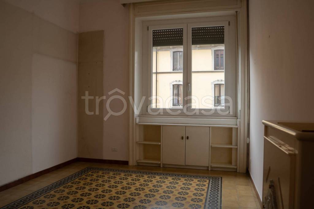 appartamento in vendita a Milano in zona Sempione