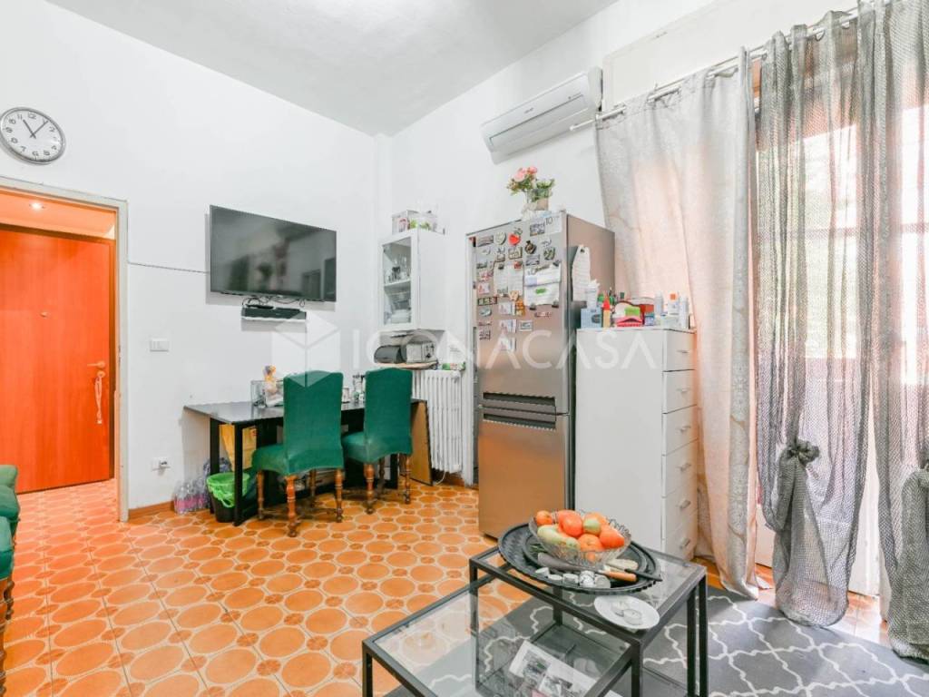 appartamento in vendita a Milano in zona XXII Marzo