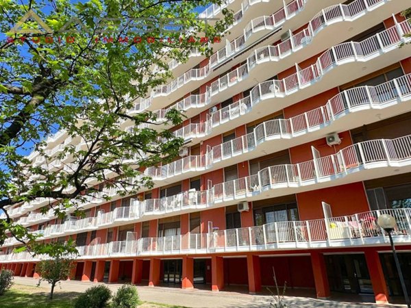 appartamento in vendita a Milano in zona Vialba