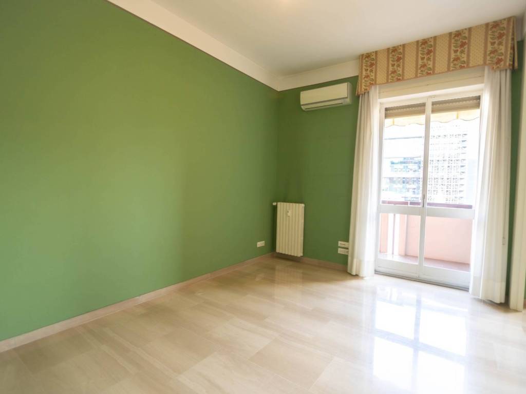 appartamento in vendita a Milano in zona Porta Nuova