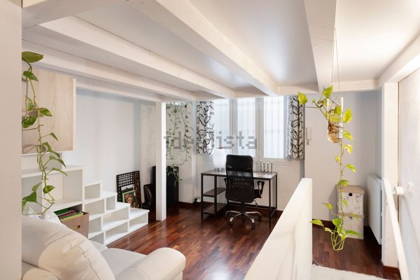 appartamento in vendita a Milano in zona Vigentino