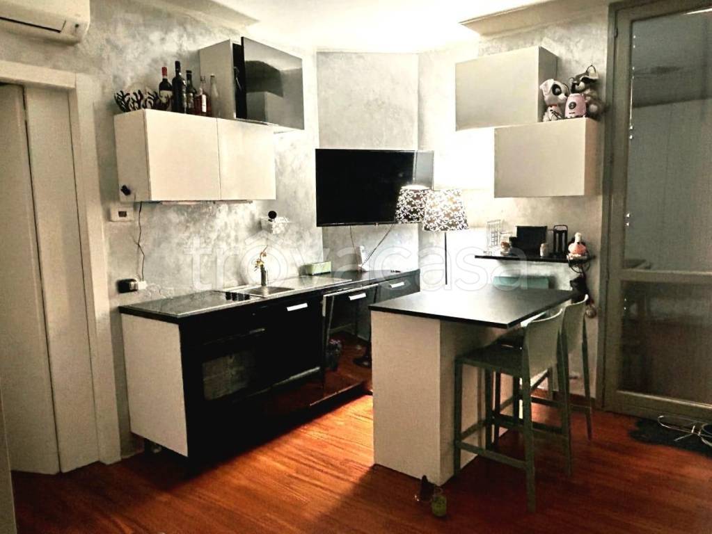 appartamento in vendita a Milano in zona Città Studi