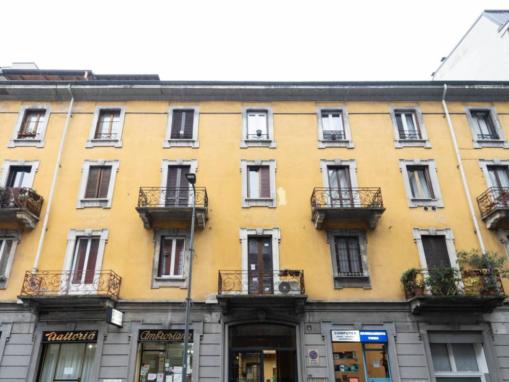 appartamento in vendita a Milano in zona Città Studi