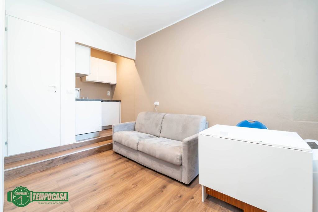 appartamento in vendita a Milano in zona Città Studi