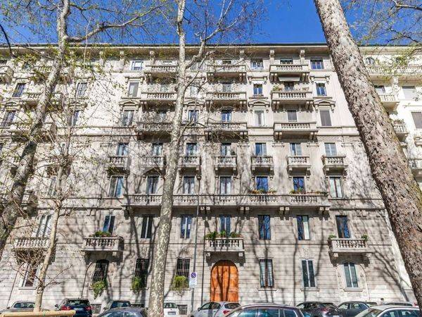 appartamento in vendita a Milano in zona Centro Direzionale