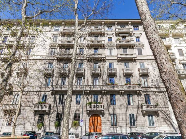 appartamento in vendita a Milano in zona Centro Direzionale