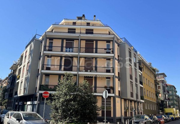 appartamento in vendita a Milano in zona Città Studi