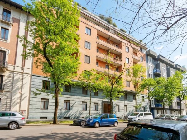 appartamento in vendita a Milano in zona Sempione