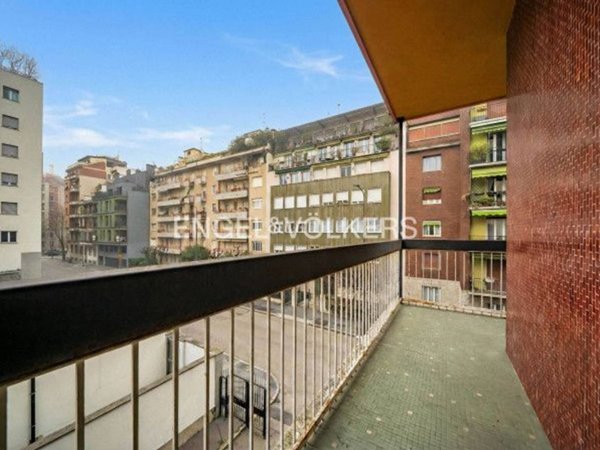 appartamento in vendita a Milano in zona Solari