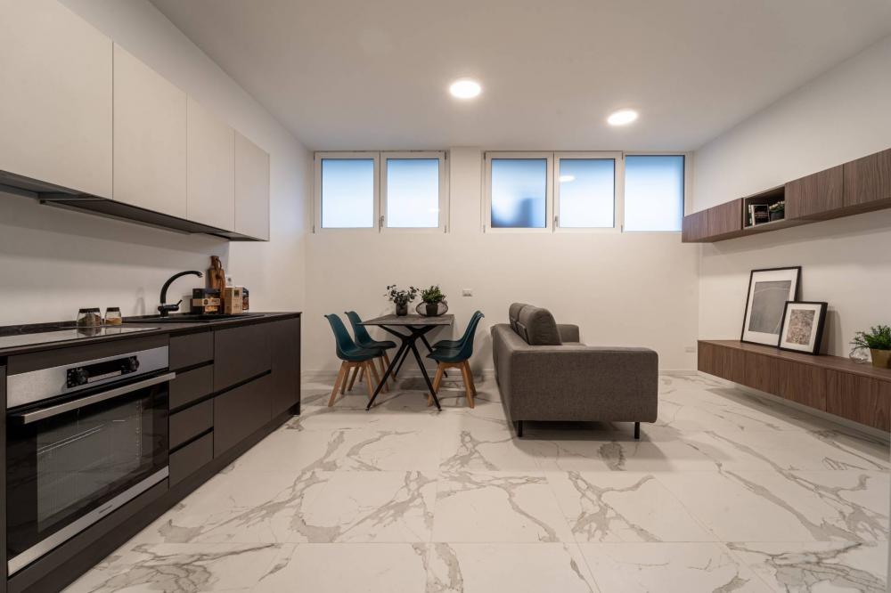 appartamento in vendita a Milano in zona Famagosta