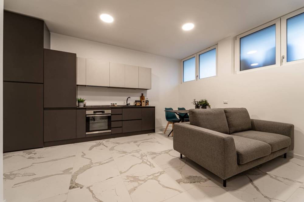 appartamento in vendita a Milano in zona Famagosta