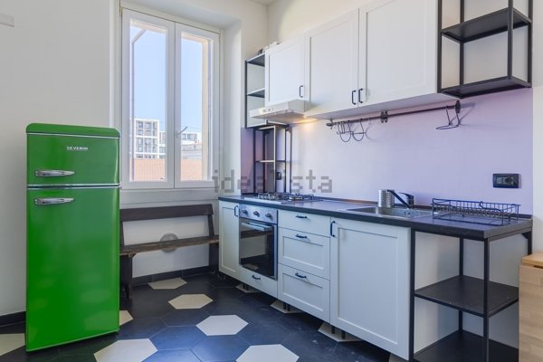 appartamento in vendita a Milano in zona Lambrate