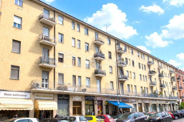 appartamento in vendita a Milano in zona Famagosta