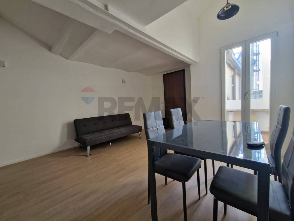 appartamento in vendita a Milano in zona Musocco