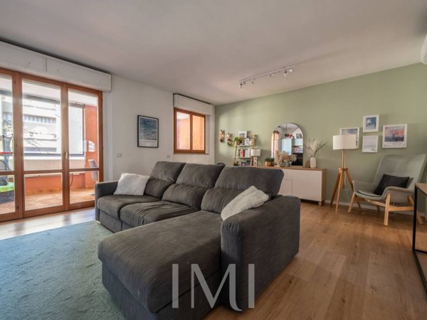 appartamento in vendita a Milano in zona Gratosoglio