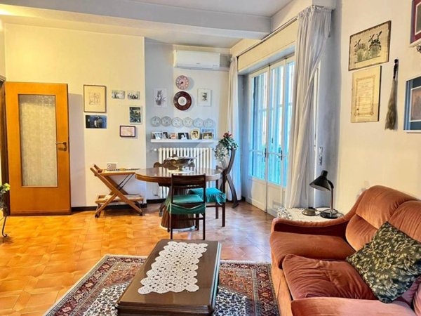 appartamento in vendita a Milano in zona Feltre