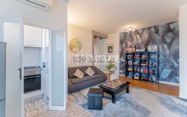 appartamento in vendita a Milano in zona Niguarda