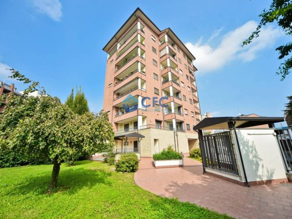 appartamento in vendita a Milano in zona Città Studi