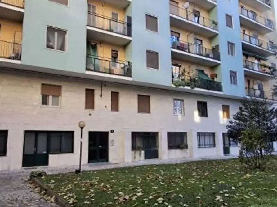 appartamento in vendita a Milano in zona Muggiano
