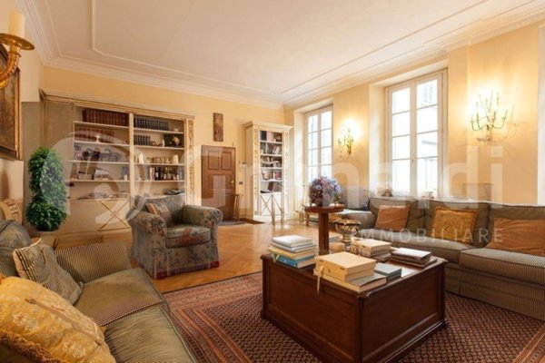 appartamento in vendita a Milano in zona Brera