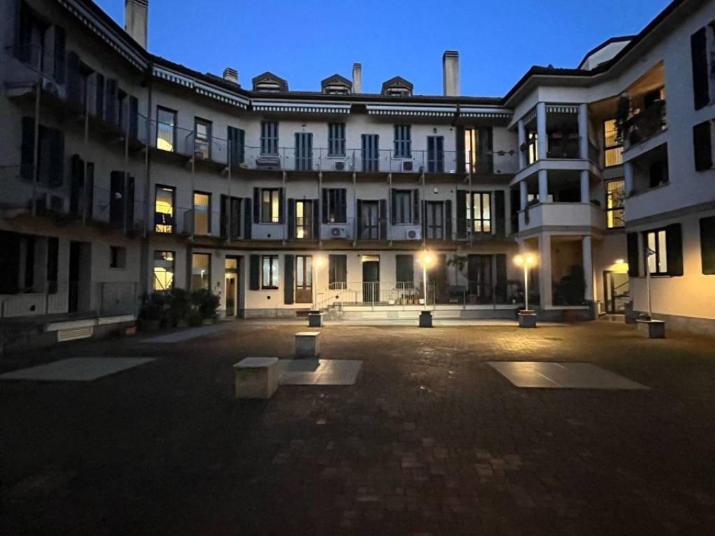 appartamento in vendita a Milano in zona Villapizzone