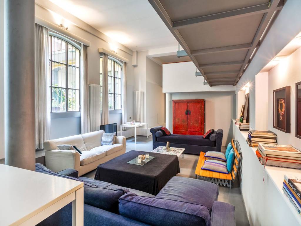 appartamento in vendita a Milano in zona Isola