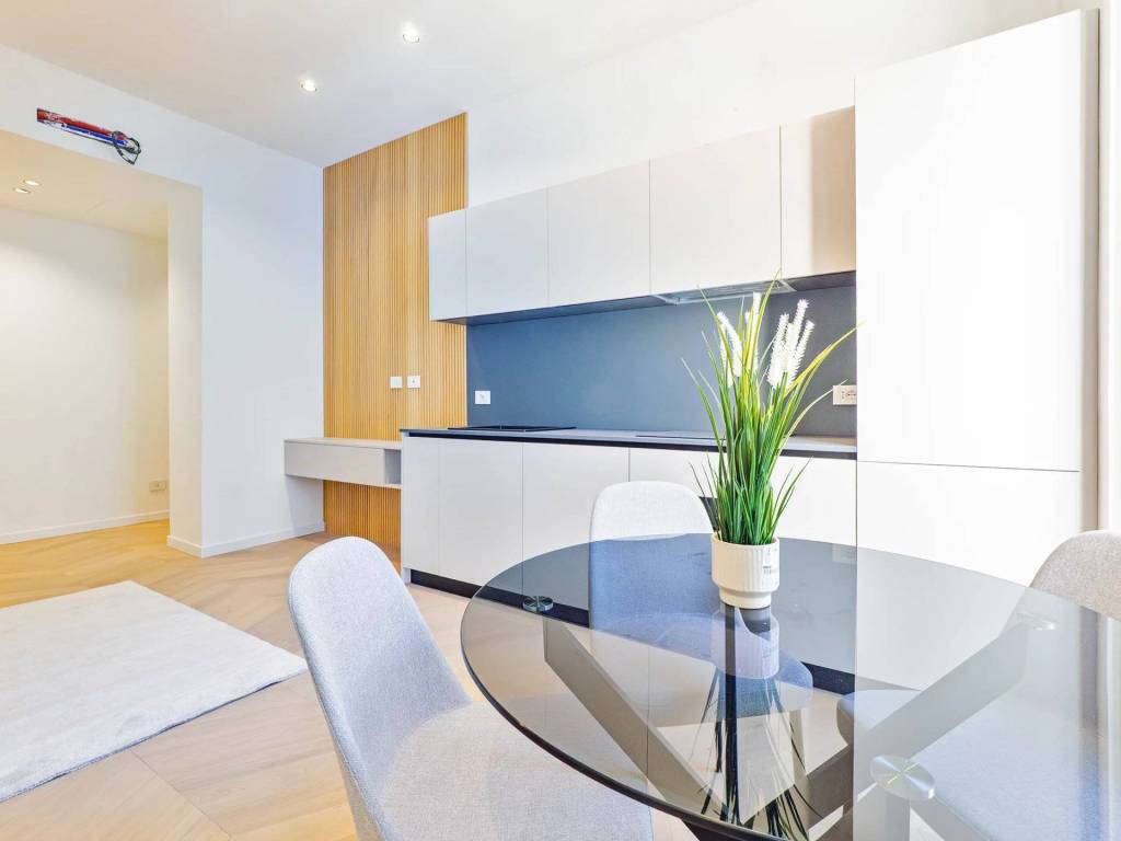 appartamento in vendita a Milano in zona Brera