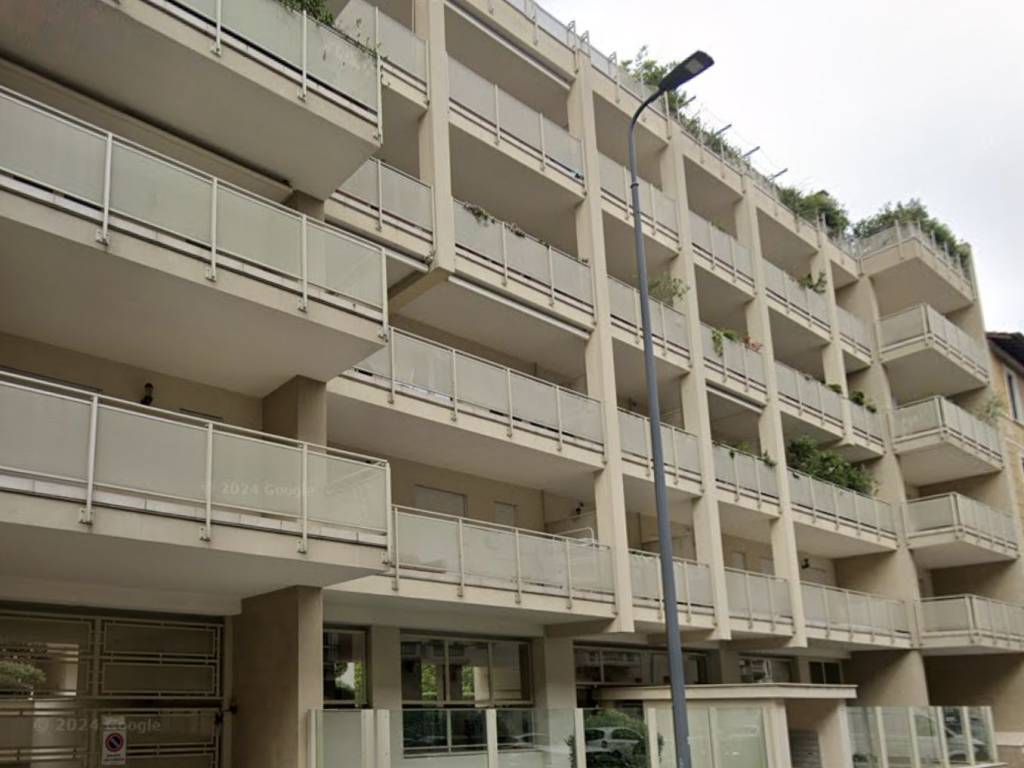 appartamento in vendita a Milano in zona Isola