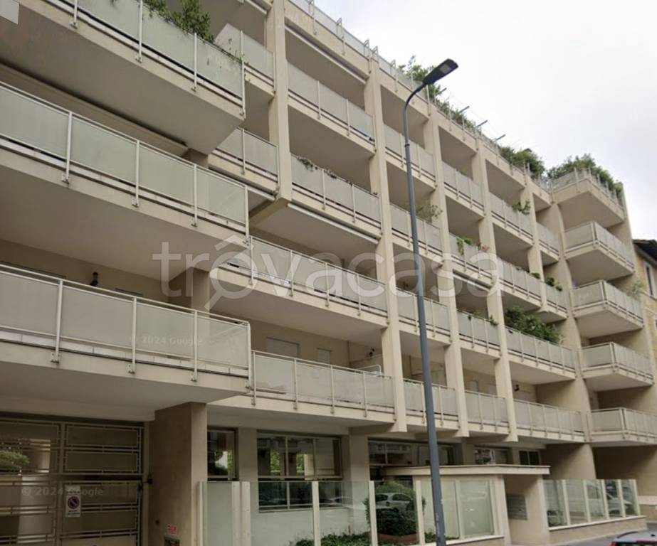 appartamento in vendita a Milano in zona Porta Garibaldi