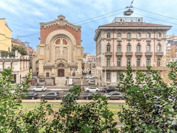 appartamento in vendita a Milano in zona Porta Venezia