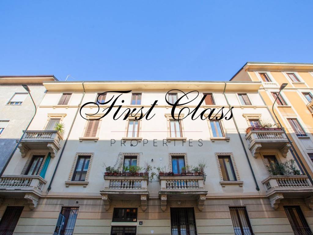 locale commerciale in vendita a Milano in zona Dergano