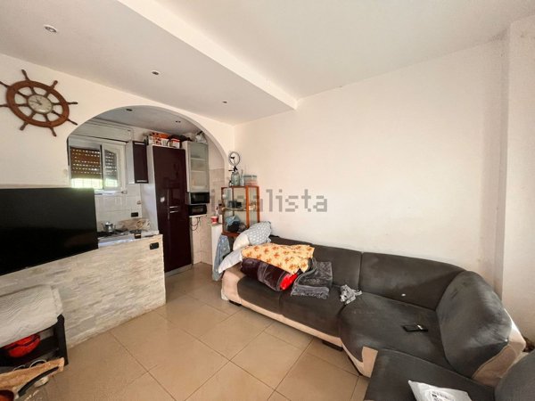 appartamento in vendita a Milano in zona Baggio