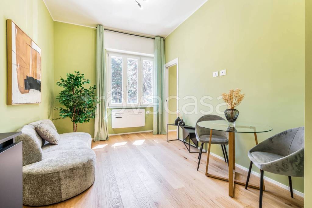 appartamento in vendita a Milano in zona Crescenzago