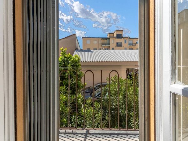 appartamento in vendita a Milano in zona Stadera