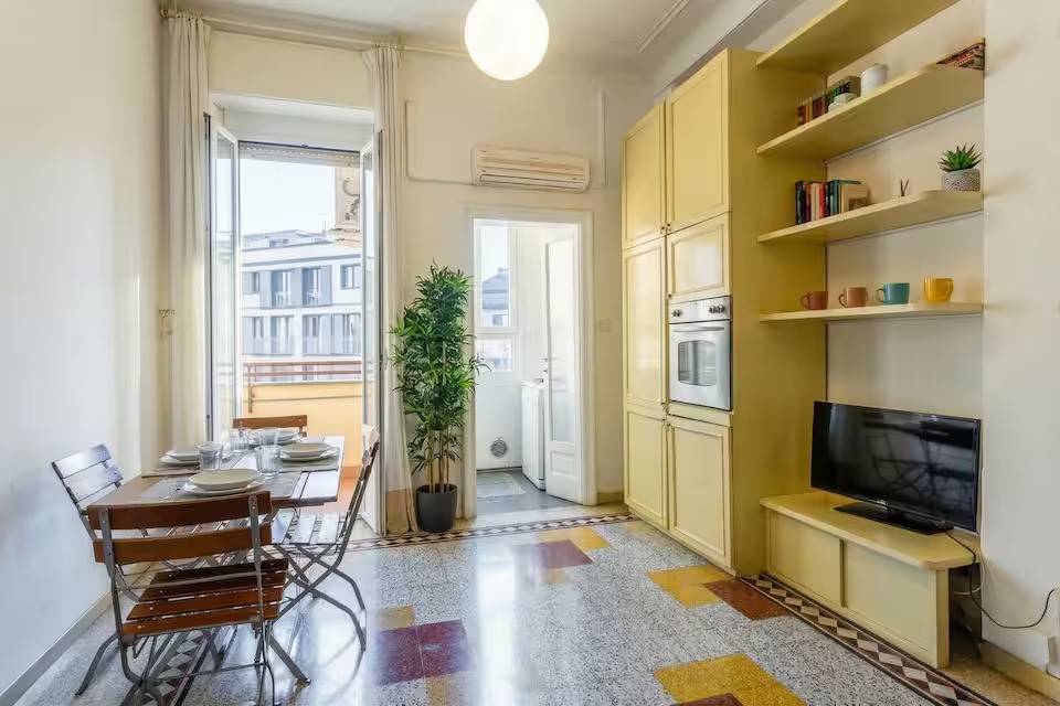 appartamento in vendita a Milano in zona Solari