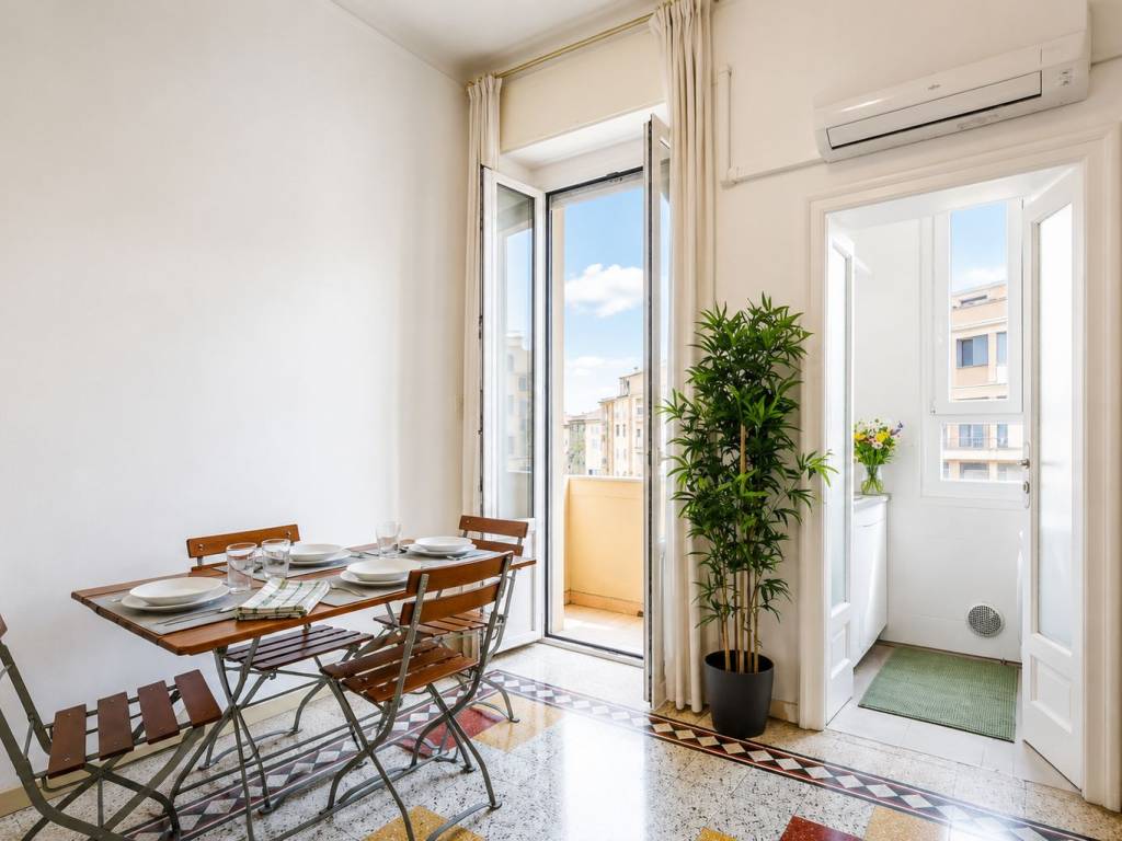 appartamento in vendita a Milano in zona Solari