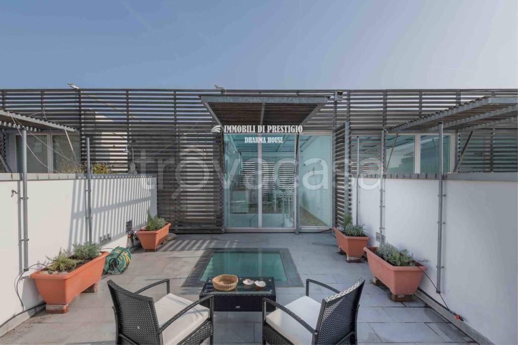 appartamento in vendita a Milano in zona Ortica