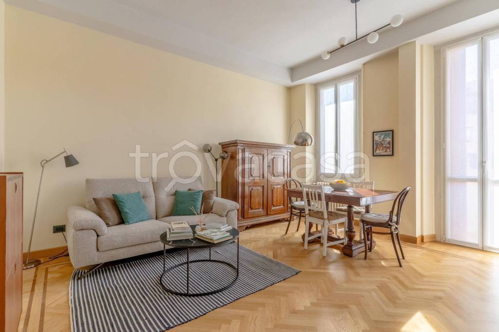 appartamento in vendita a Milano in zona Città Studi