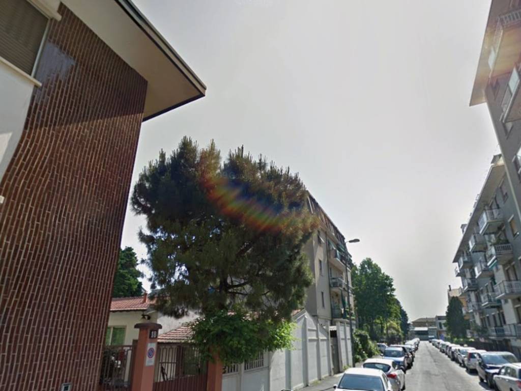 appartamento in vendita a Milano in zona Garegnano