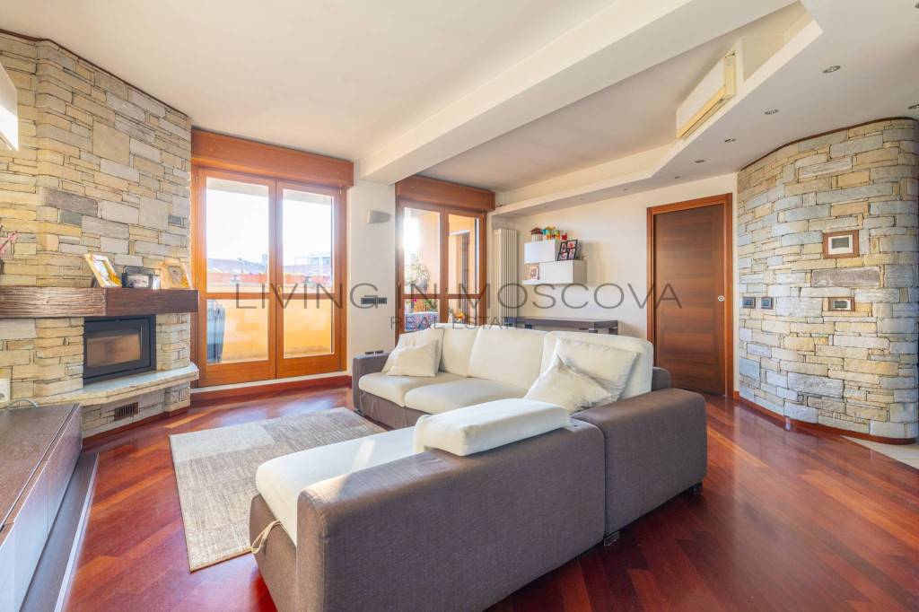 appartamento in vendita a Milano in zona Isola