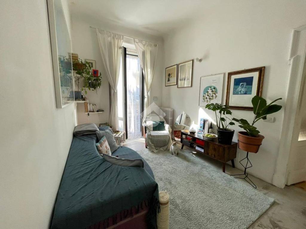 appartamento in vendita a Milano in zona Famagosta