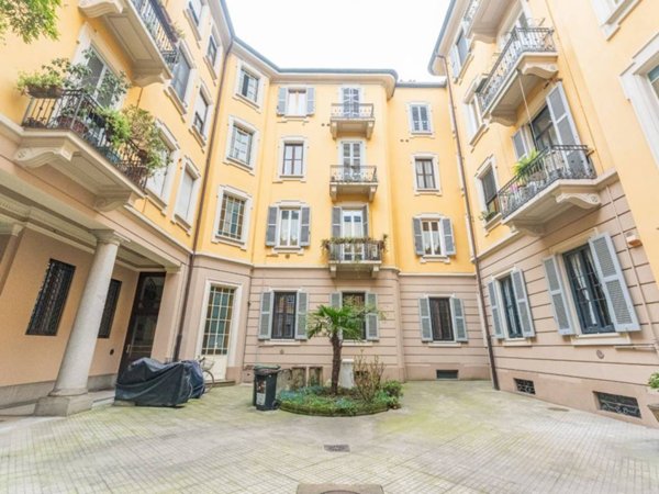 appartamento in vendita a Milano in zona Porta Venezia